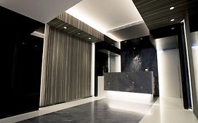 M1 North Point Hotel